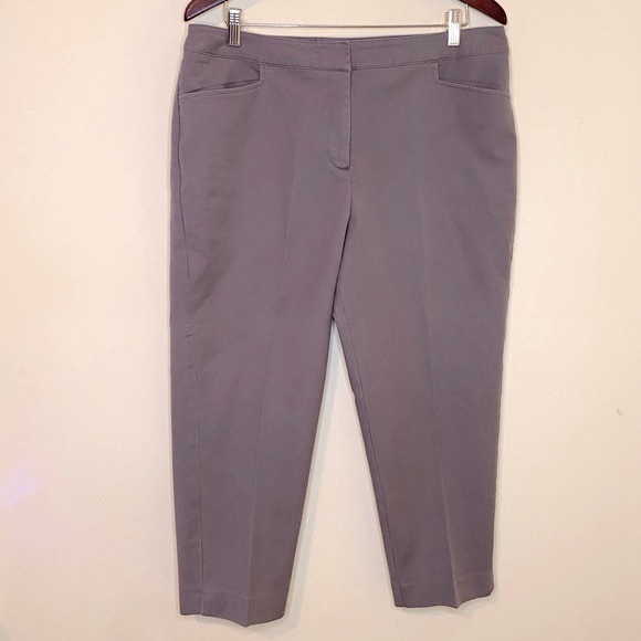 Chico’s Fabulously Slimming Cropped Women’s Pants Size 2.5/L - Picture 1 of 9